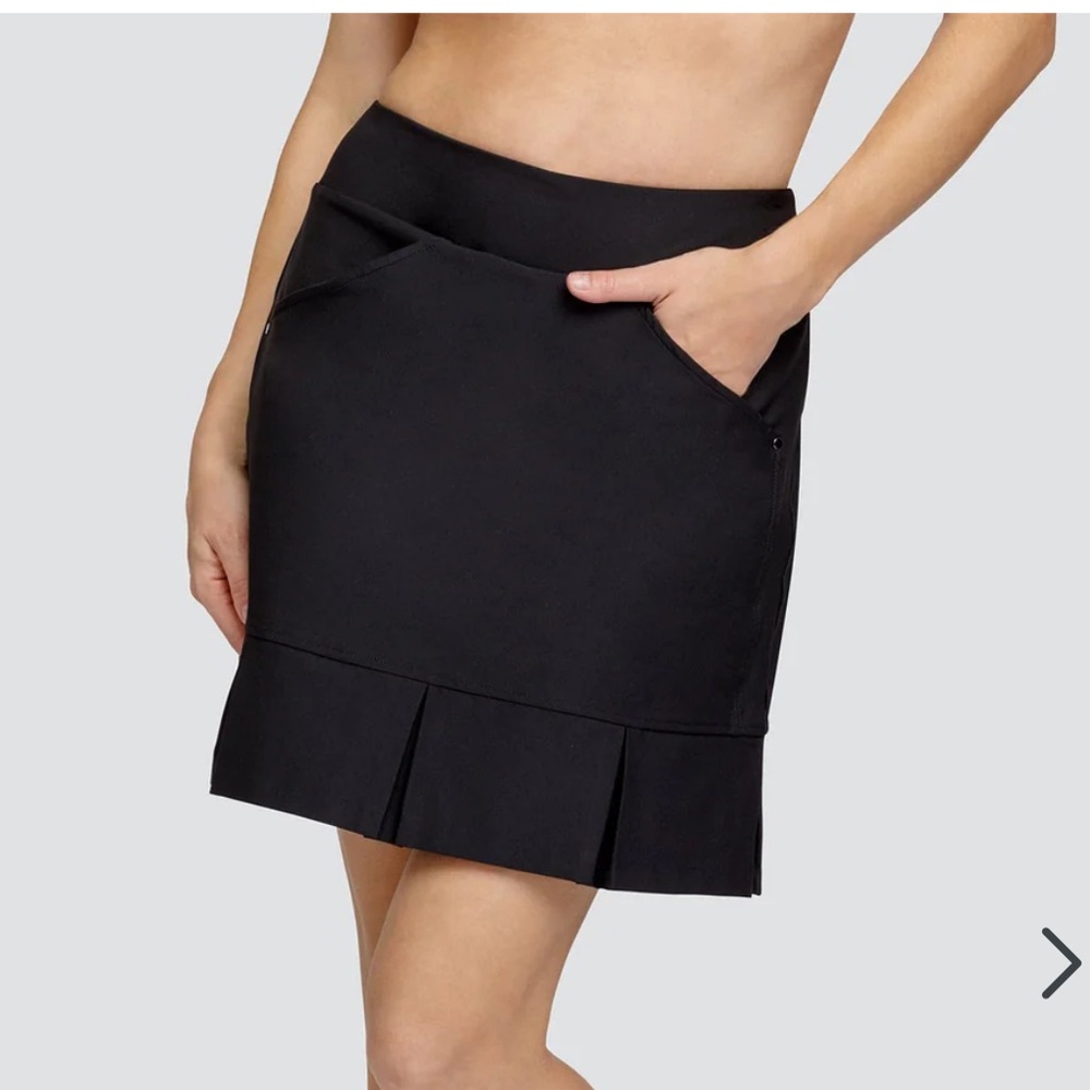 Tail Activewear | Golf Skort | Black | Size 12